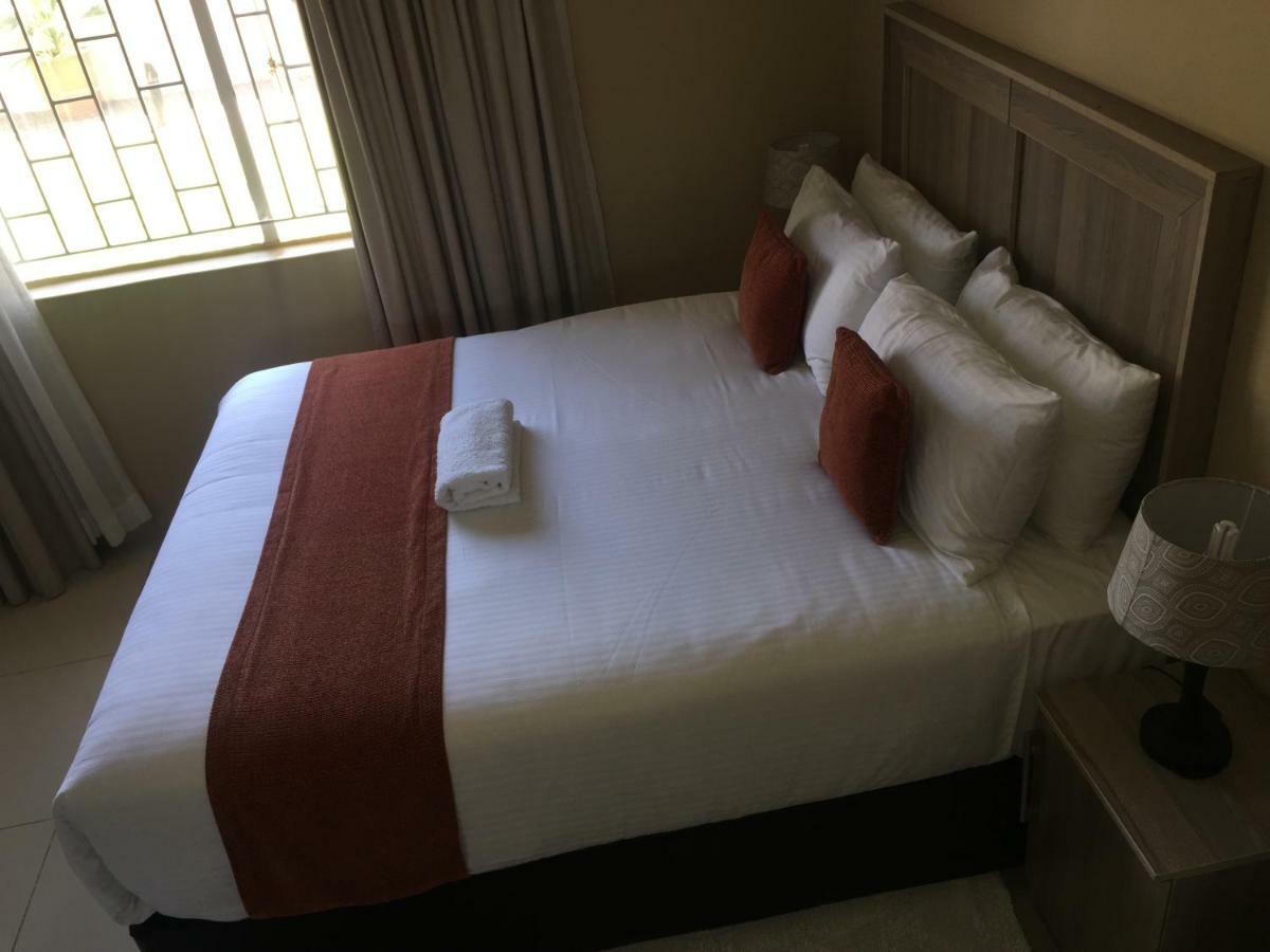 Bridgeville Guest House Gaborone Bagian luar foto