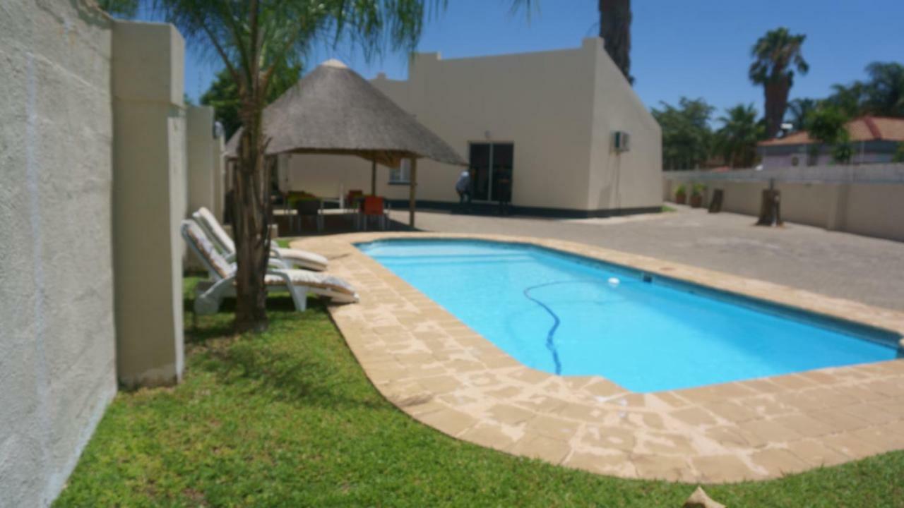 Bridgeville Guest House Gaborone Bagian luar foto